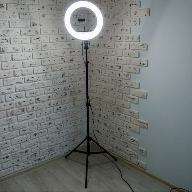 رینگ لایت مدل MJ26-RGB به همراه پایه 101577026